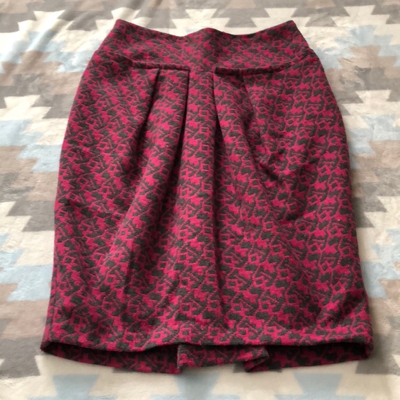 Eva Franco Shirr & Pleat Skirt - Picture 3 of 6